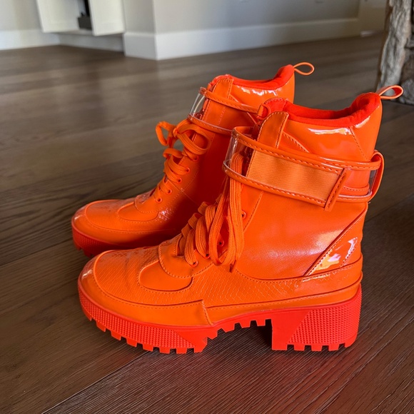 SHEIN Bright Orange Lug Sole Platform Combat Boots | Size 8 | NWOT - Picture 4 of 14
